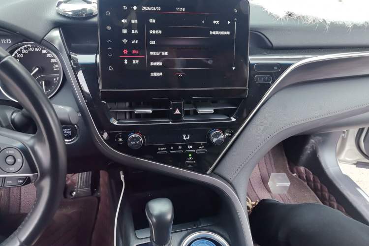 Used Toyota Camry 2023 2.0G Luxury Edition
