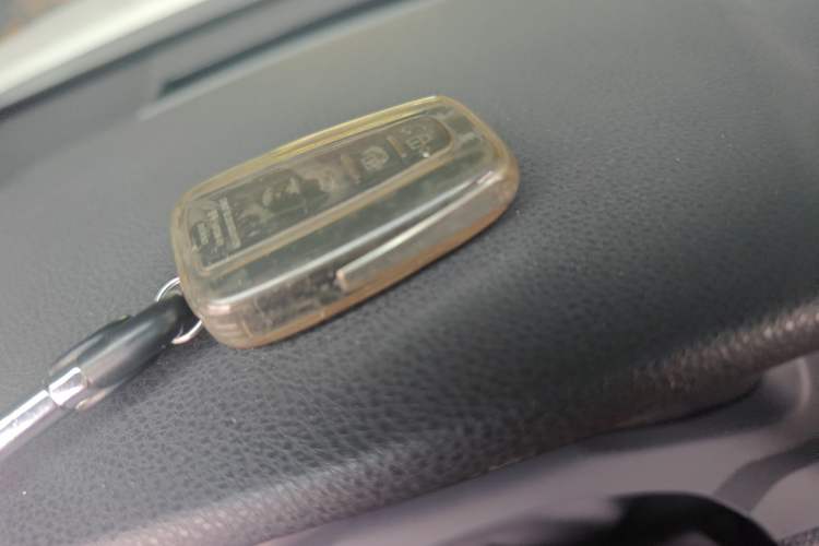 Used Toyota Camry 2021 2.5S Fēngshàng Edition Vehicle Key