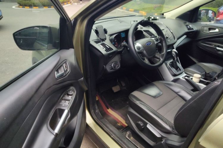 Used Ford Kuga 2013 1.6L GTDi Two-Wheel-Drive Trend Model
