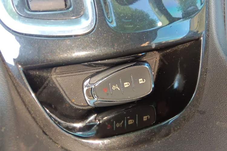 Used Chevrolet Equinox 2021 535T Yujie Edition
