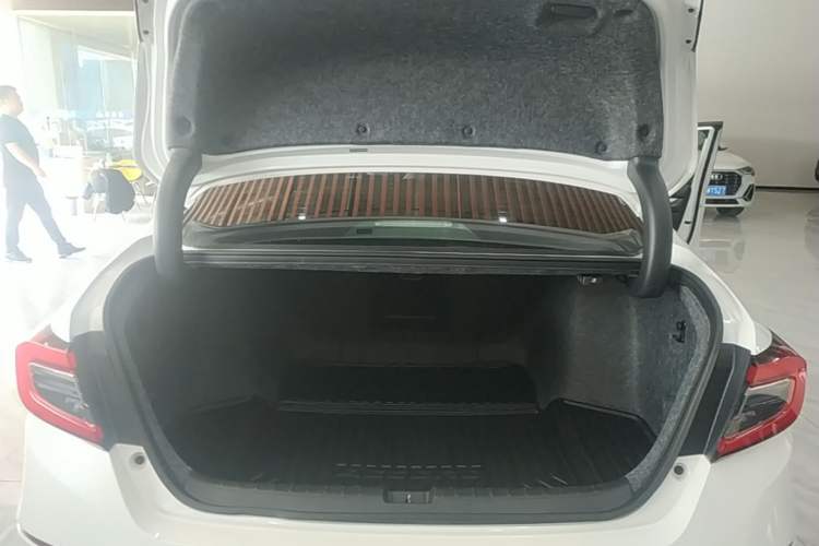 Used Honda Accord 2022 Xing·Hybrid 2.0L Xingling Version Trunk