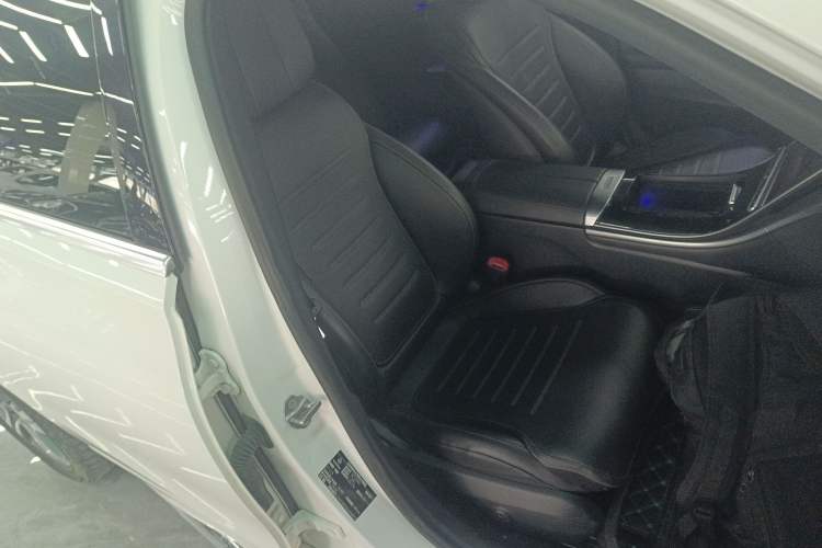 Used Mercedes-Benz C-Class 2022 C 200 L Sport Edition Right Front Seat