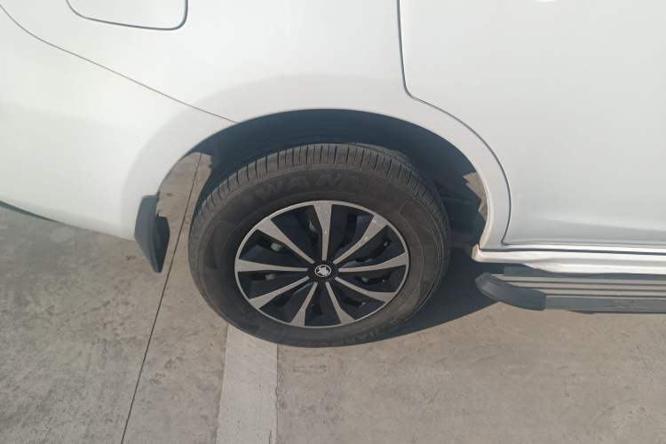 Used Venucia T70 2016 1.6L Manual Ruixing Edition Right Rear Wheel Hub