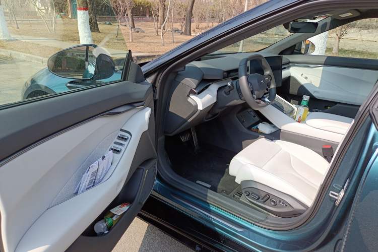 Used XPeng P7 2025 Model—702 Long Range Ultra