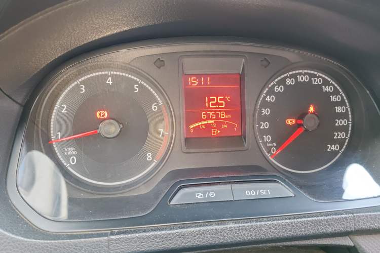 Used Volkswagen Jetta 2017 1.5L Manual Fashion Edition