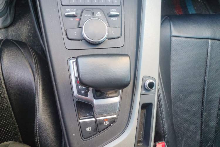 Used Audi A4L 2018 30th Anniversary Edition 40 TFSI Trendy Model