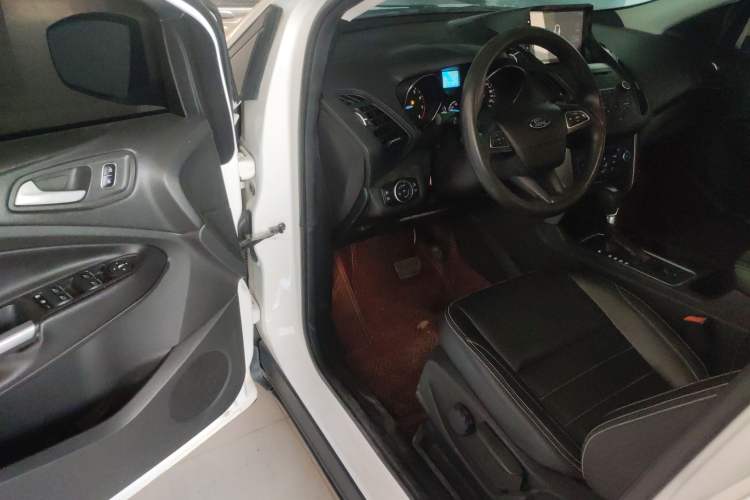 Used Ford Kuga 2017 EcoBoost 180 Two-Wheel-Drive Elite Trim