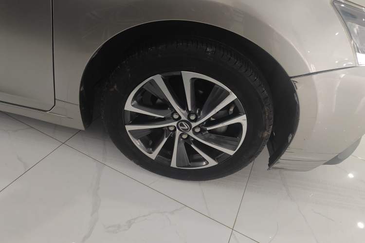Used Lexus CT 2017 CT200h Elite Edition Solid Color China V Standard Right Front Wheel Hub