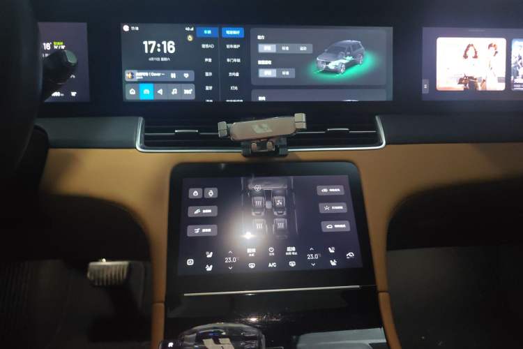 Used Li Auto ONE 2021 Extended-Range 6-Seater Version Audio And AC Panel