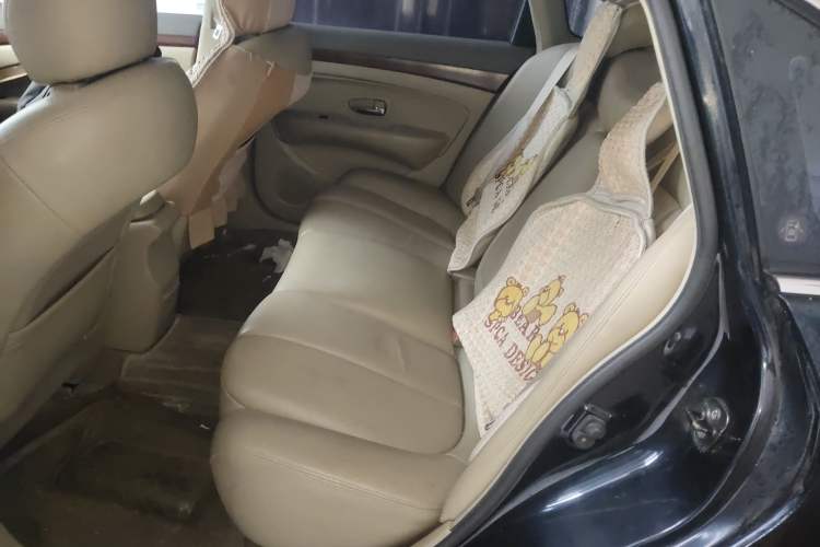 Used Nissan Sylphy 2009 2.0XL CVT Luxury Edition Left Rear Seat