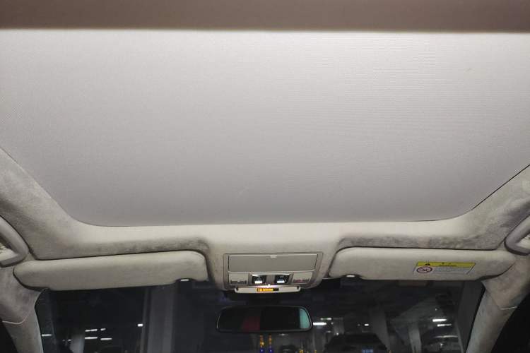 Used Jaguar XFL 2018 XFL 2.0T 250 PS Luxury Edition