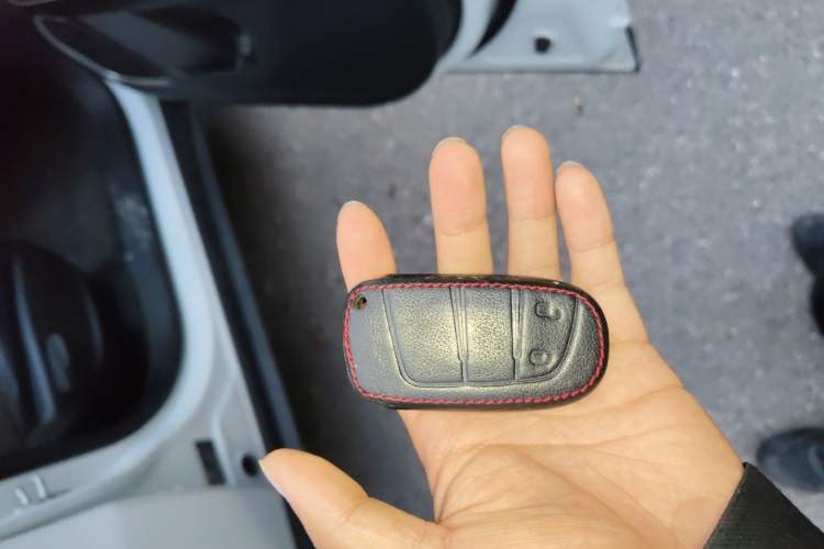 Used Jeep Compass 2020 220T Automatic Leading Edition
