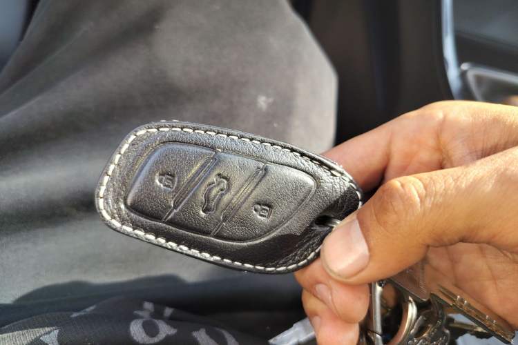 Used Roewe i5 2021 1.5L Manual Diamond Edition Vehicle Key