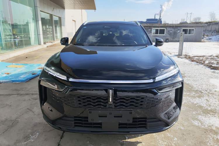 Used Wey Mocha New Energy 2024 Hi4 Four-Wheel Drive Long-Range Version
