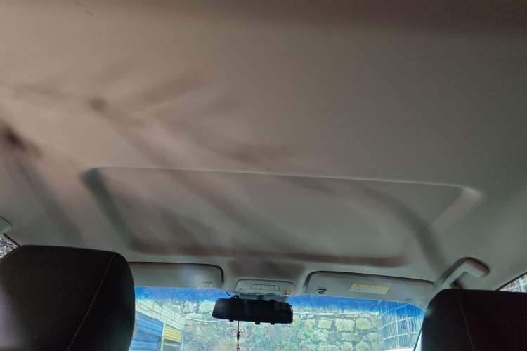 Used Buick GL8 2023 Land Executive Class Comfort Model