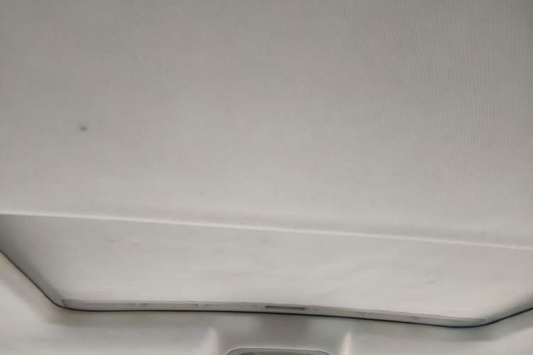 Used Audi A4L 2012 2.0 TFSI automatic Comfort trim level Headliner