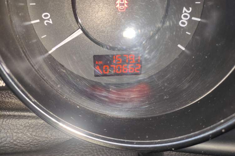 Used Peugeot 3008 2015 2.0L Automatic Trend Edition
