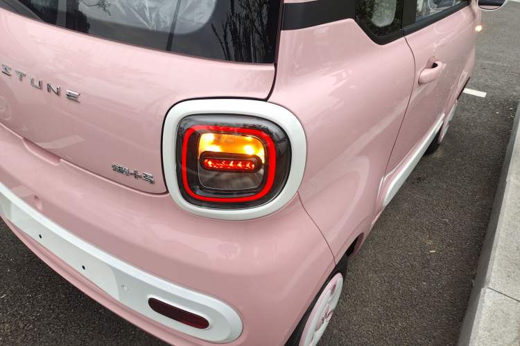 Used Bestune Pony 2025 222km Range Agile Horse
