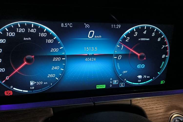 Used Mercedes-Benz E-Class New Energy 2022 Second Facelift E 350 e L Plug-in Hybrid Sedan
