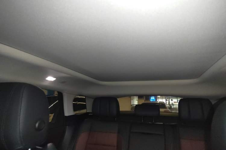 Used Land Rover Range Evoque 2021 Range Rover Velar L 249PS R-Dynamic First Edition