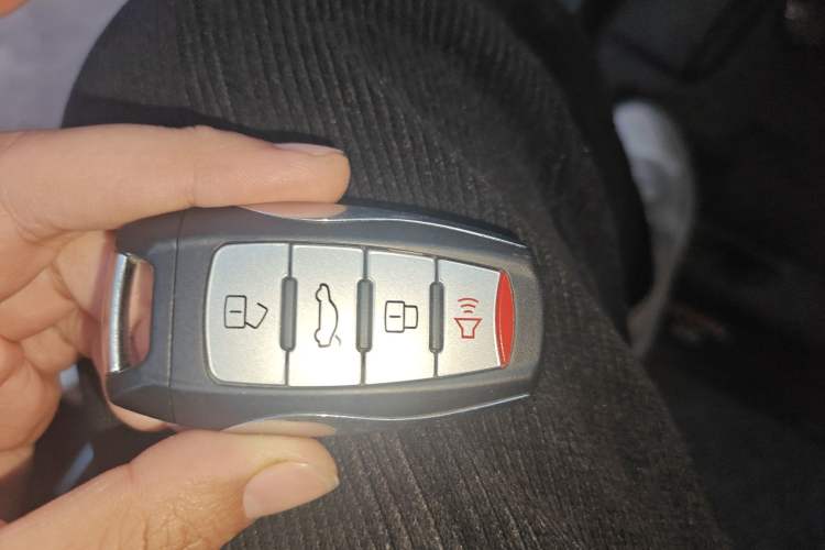 Used Haval M6 2019 1.5T Manual Two-Wheel Drive Elite Version China V Standard