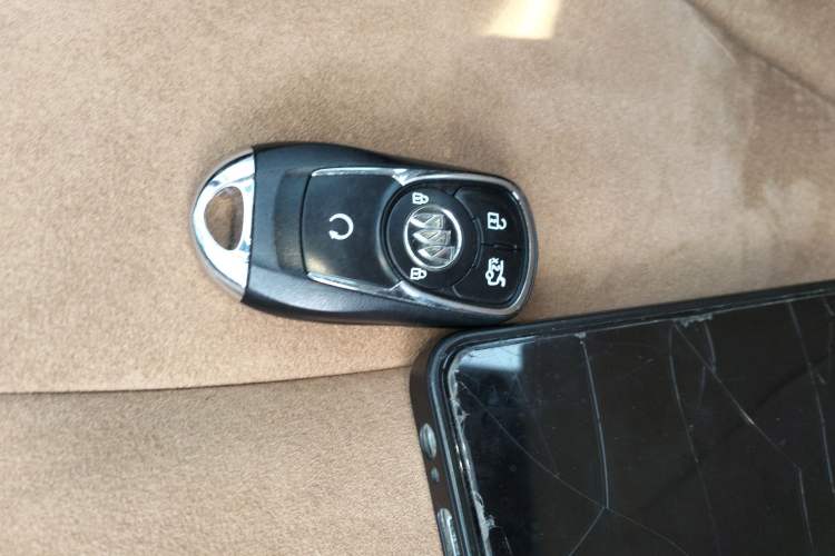 Used Buick Verano 2015 Sedan 20T Dual-Clutch Flagship Model
