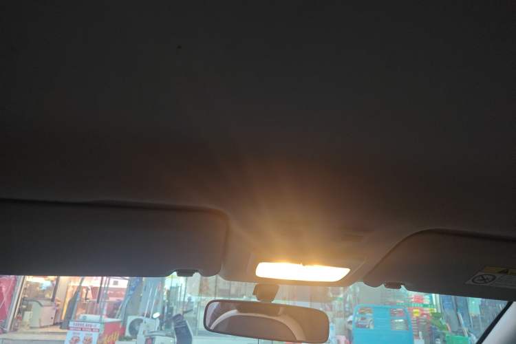 Used ORA Black Cat 2022 Updated Version 301 km Cute Pet Edition Lithium Iron Phosphate
