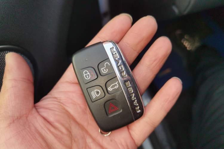 Used Land Rover Range Rover Evoque 2017 2.0T SE PLUS Smart Enjoyment Edition