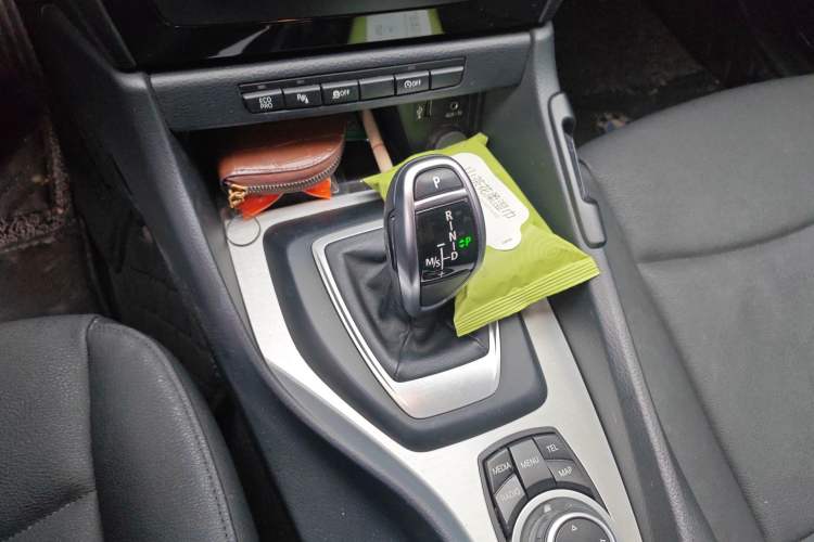 Used BMW X1 2014 sDrive18i Leading Model
