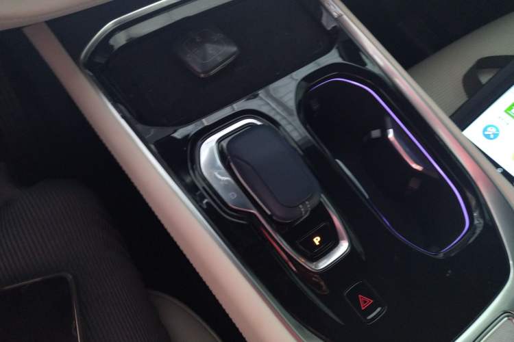 Used Zeekr 009 2022 WE Edition
