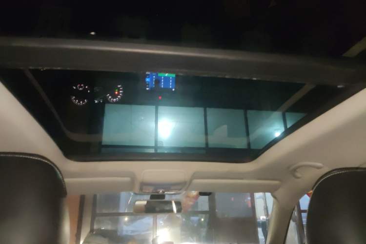 Used Volkswagen Tiguan 2017 300TSI Automatic Two-Wheel Drive Silk Road Comfort Edition
