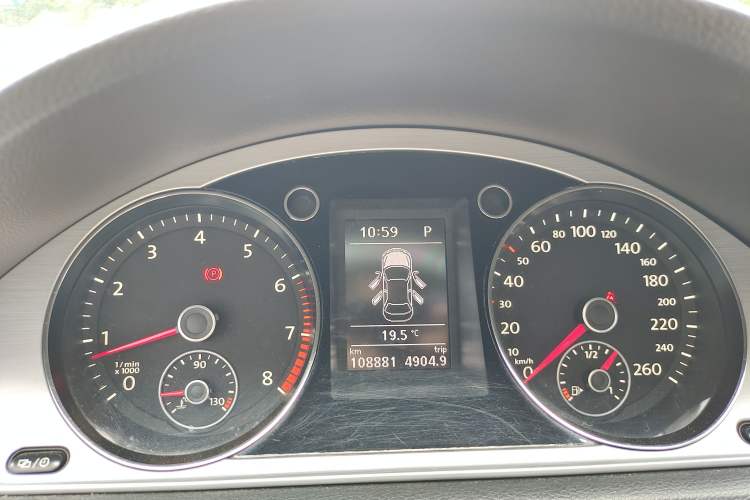 Used Volkswagen Magotan 2016 1.8TSI Smart Comfort Model Instrument Cluster