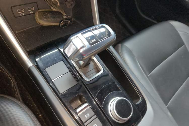 Used Great Wall Poer 2021 2.0T Commercial Version Automatic Diesel Two-Wheel Drive Elite Trim with Long Bed – GW4D20M
