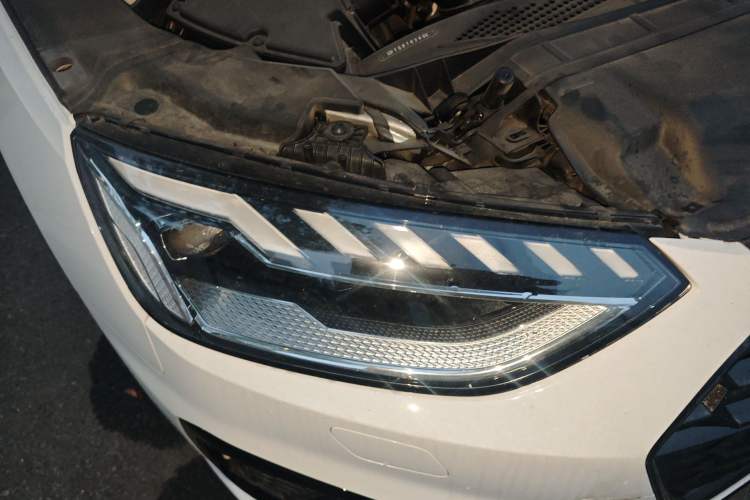 Used Audi A4L 2023 40 TFSI Bang & Olufsen Starry Night Edition
