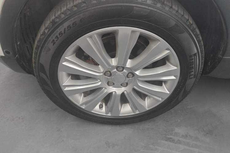 Used Land Rover Range Evoque 2018 240 PS SE Smart Brilliance Edition