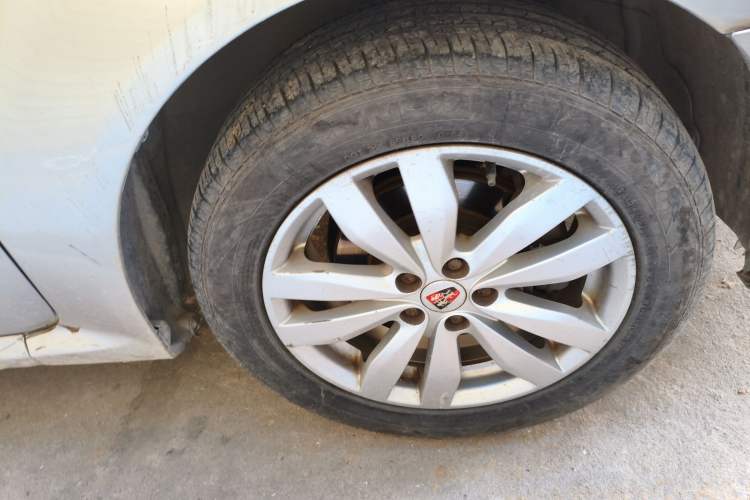 Used Roewe 350 2014 1.5L Automatic Xunda Edition