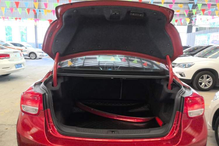 Used Chevrolet Malibu 2014 2.0L Automatic Luxury Edition