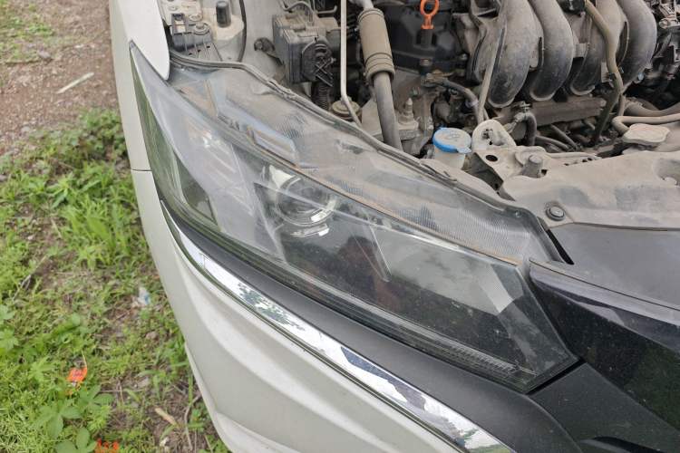 Used Honda Gienia 2017 1.5L CVT Classic Edition Right Front Headlight