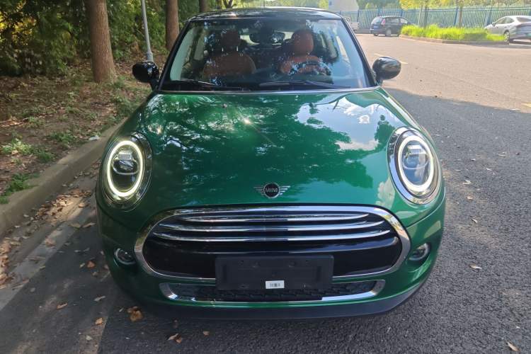 Used MINI MINI 2020 1.5T COOPER Artist