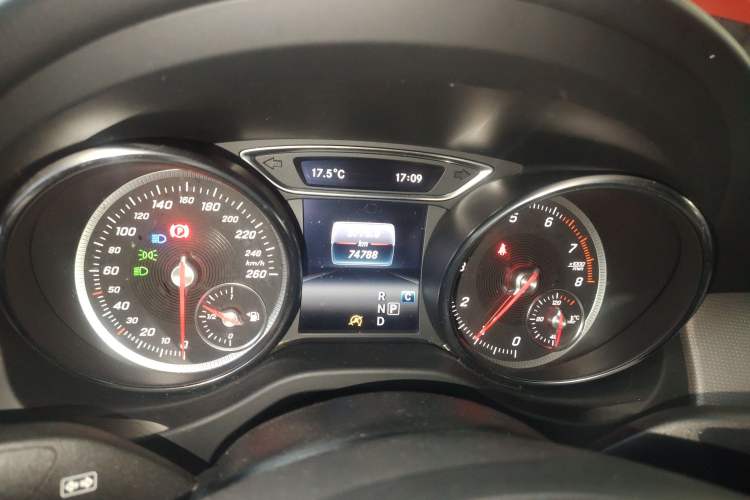 Used Mercedes-Benz CLA 2018 CLA 200 Style Edition Instrument Cluster