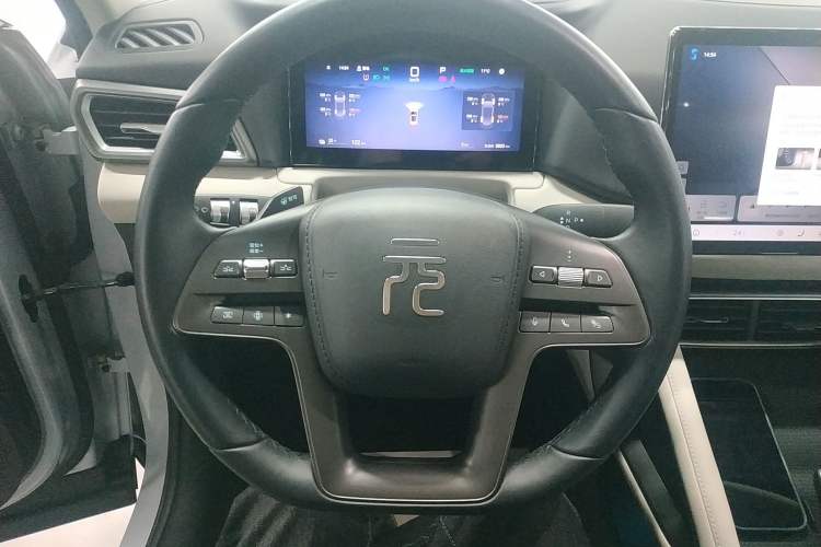 Used BYD Yuan UP 2025 Intelligent Driving Version 401 km Beyond-Range Edition
