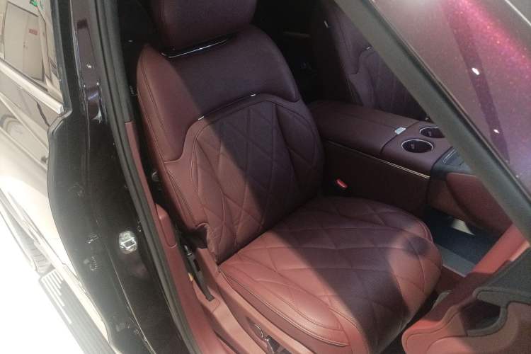 Used VOYAH Titan 2026 Model Max+ Right Front Seat