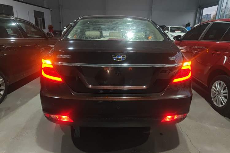 Used Geely Auto Emgrand 2017 Sedan Million Edition 1.5L CVT Luxury Model