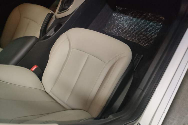 Used Buick GT 2021 Exemplar 1.5L Automatic Elite Version Right Front Seat