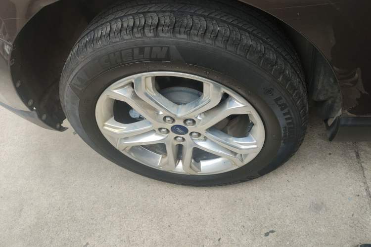 Used Ford Edge 2018 EcoBoost 245 Two-Wheel-Drive Titanium 7-Seater China V Standard