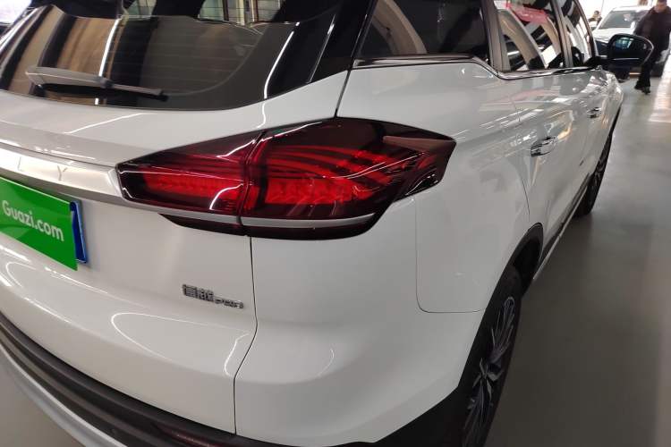 Used Geely Auto Emgrand X7 Sport 2020 1.8TD DCT Zhi Ling PRO