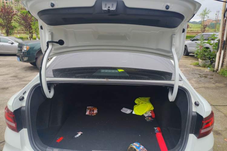 Used Volkswagen Lavida 2024 1.5L Automatic Starry Sky 5 Million Edition
