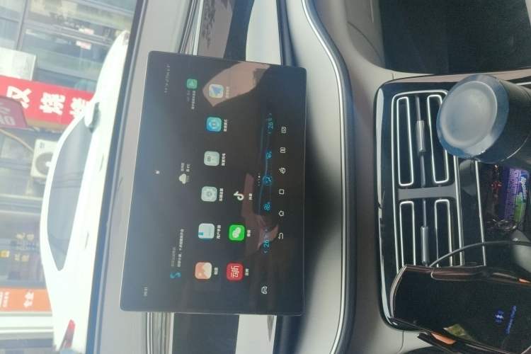 Used BYD Qin PLUS 2024 HONOR Edition DM-i 120KM Leading Model Audio And AC Panel
