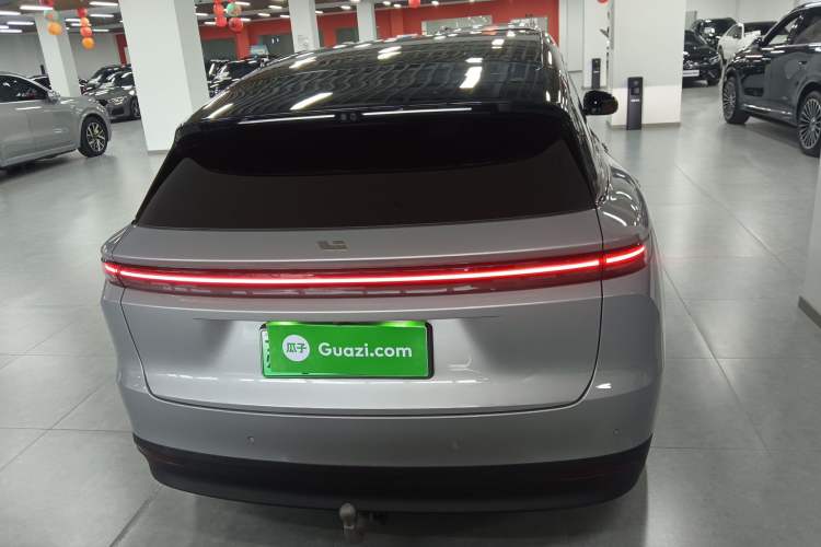 Used Li Auto i6 2025 Model Four-Wheel-Drive Standard Type