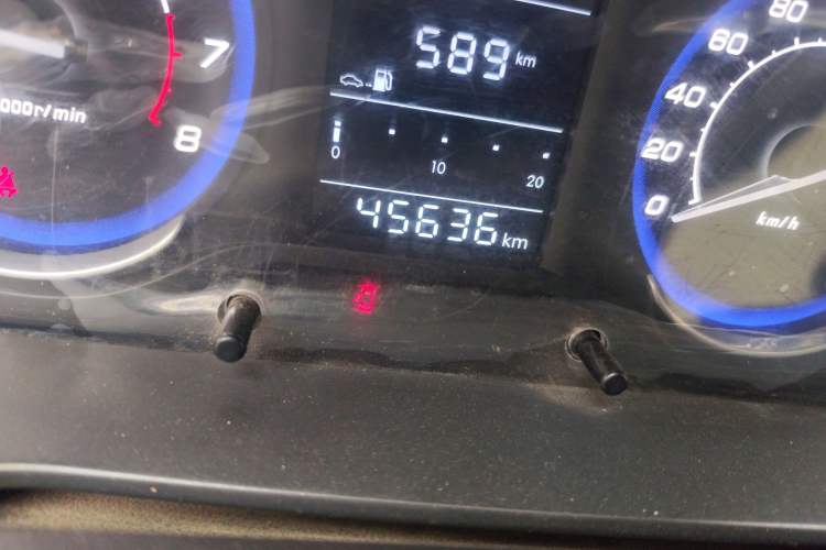 Used BAIC Senova X25 2015 1.5L manual Comfort trim level